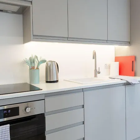 Villa Bright & Airy 2Bd - 10 Mins Walk To Chelt Centre! Cheltenham Exterior foto