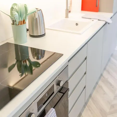 Villa Bright & Airy 2Bd - 10 Mins Walk To Chelt Centre! Cheltenham Exterior foto